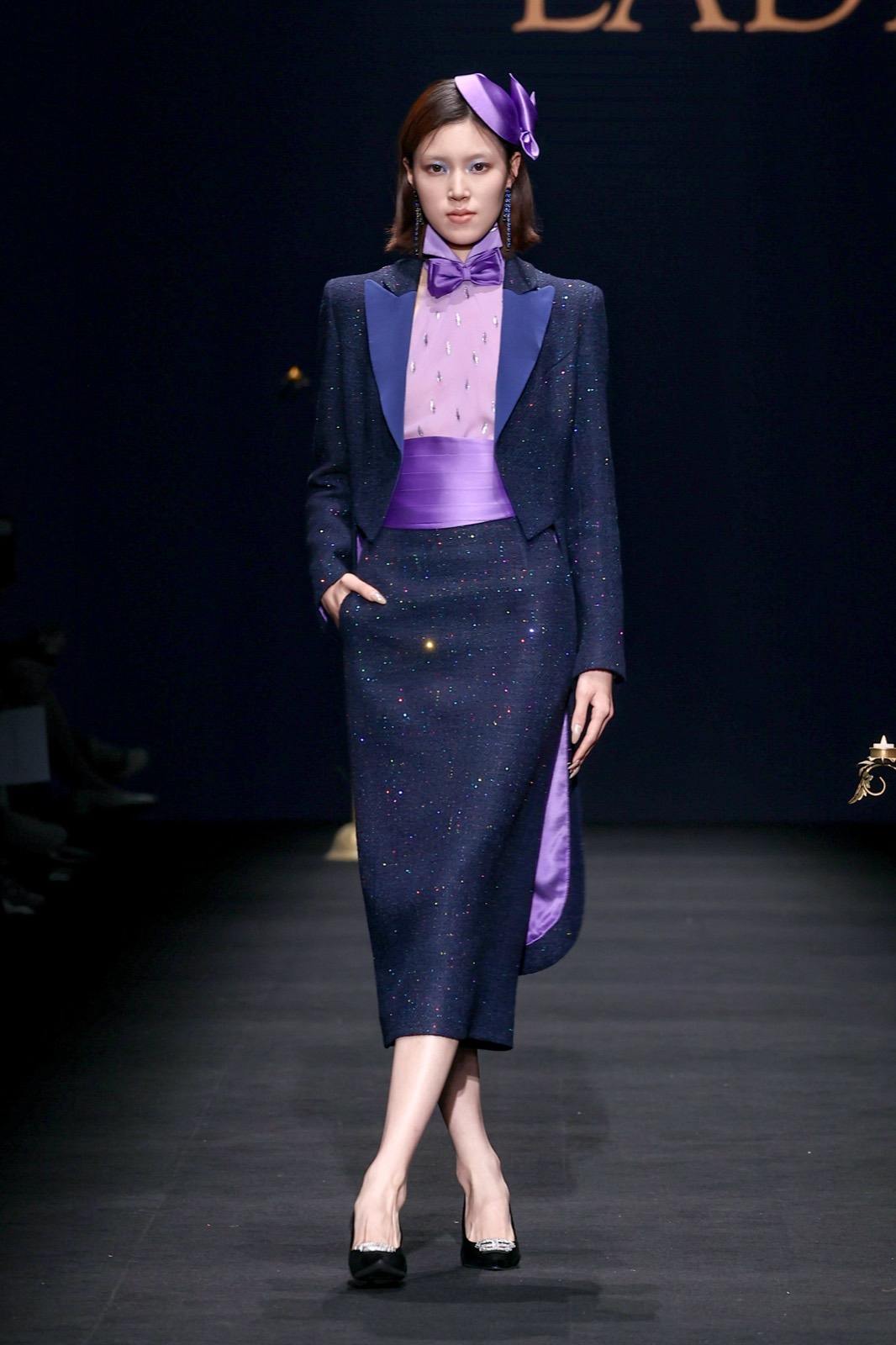 柔水之铠 2027 新品发布会 Look 14