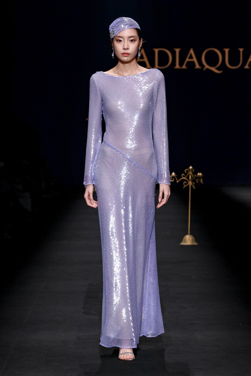 柔水之铠 2027 新品发布会 Look 16