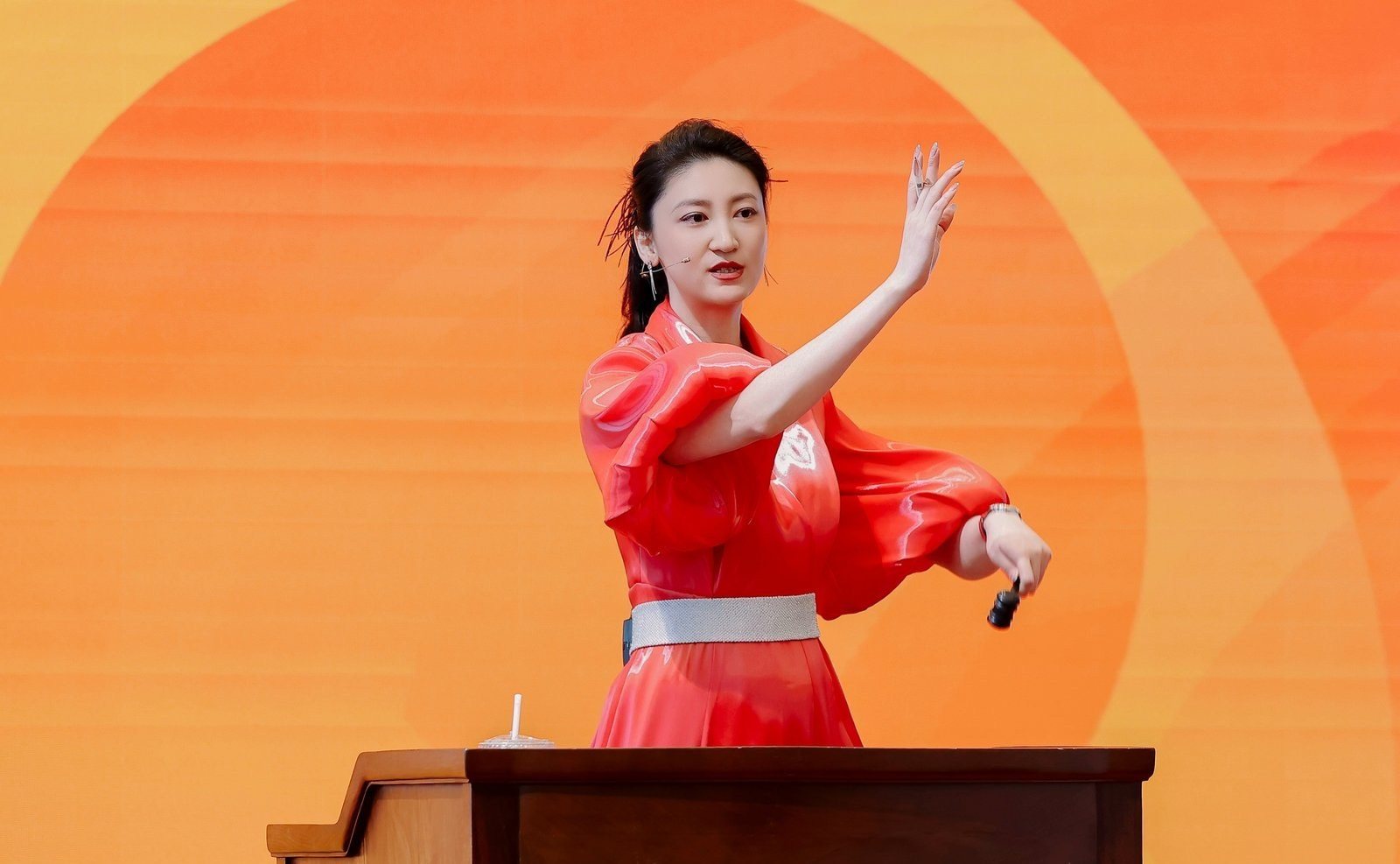 客户实穿 LADIAQUA 女小西高级定制作品 01-03